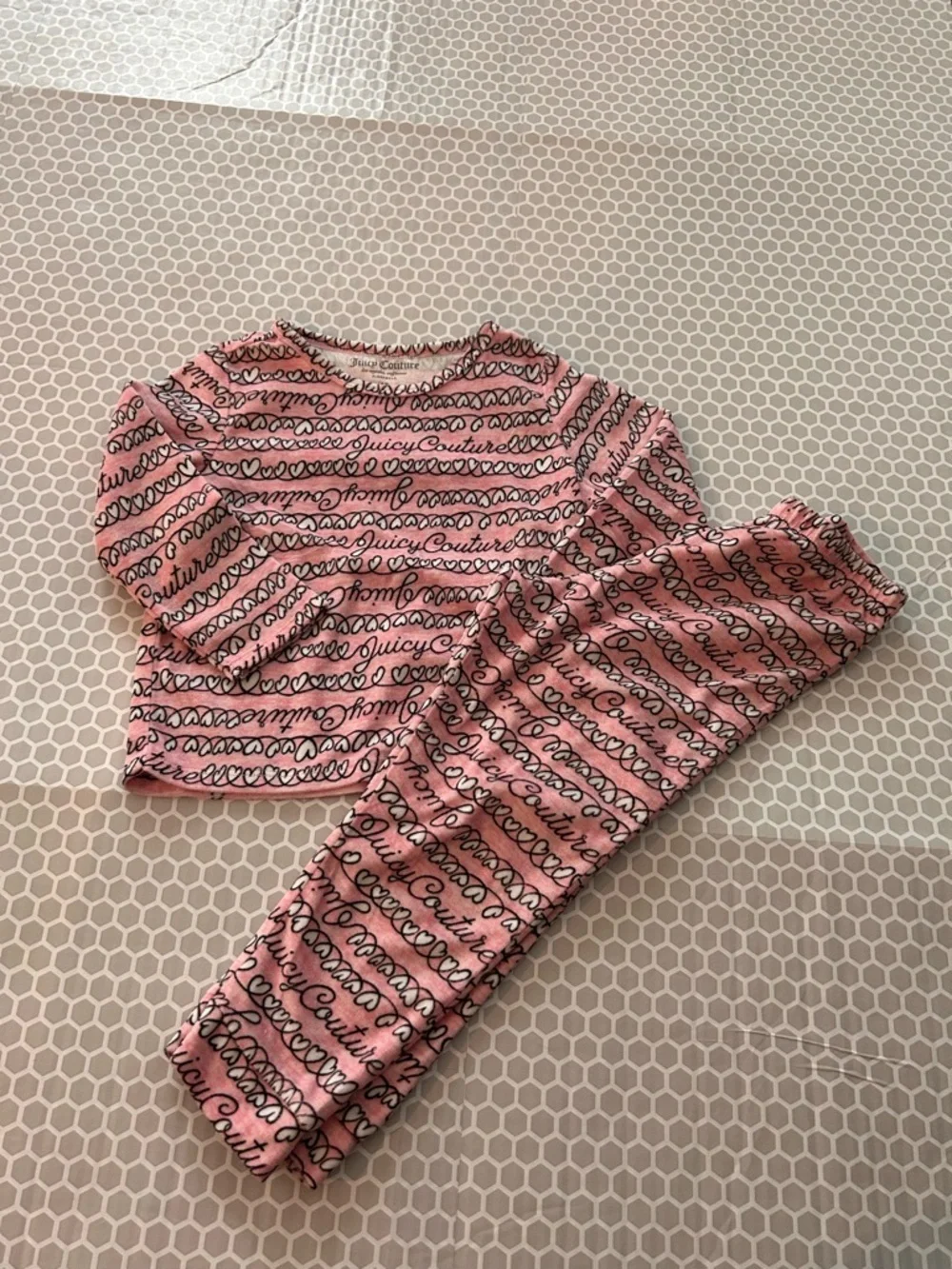 Juicy Couture Pink Logo Kids Pajama Set.  Size 4T